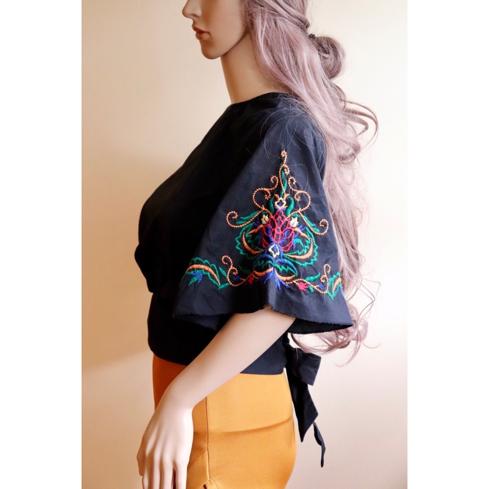 Embroidered unique top